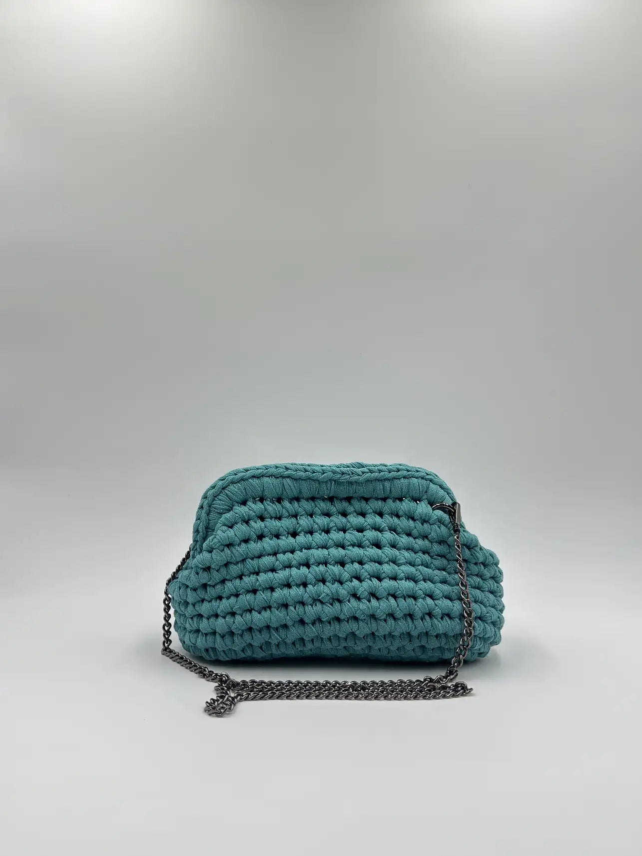 Clutch Glitter chiusa con catena