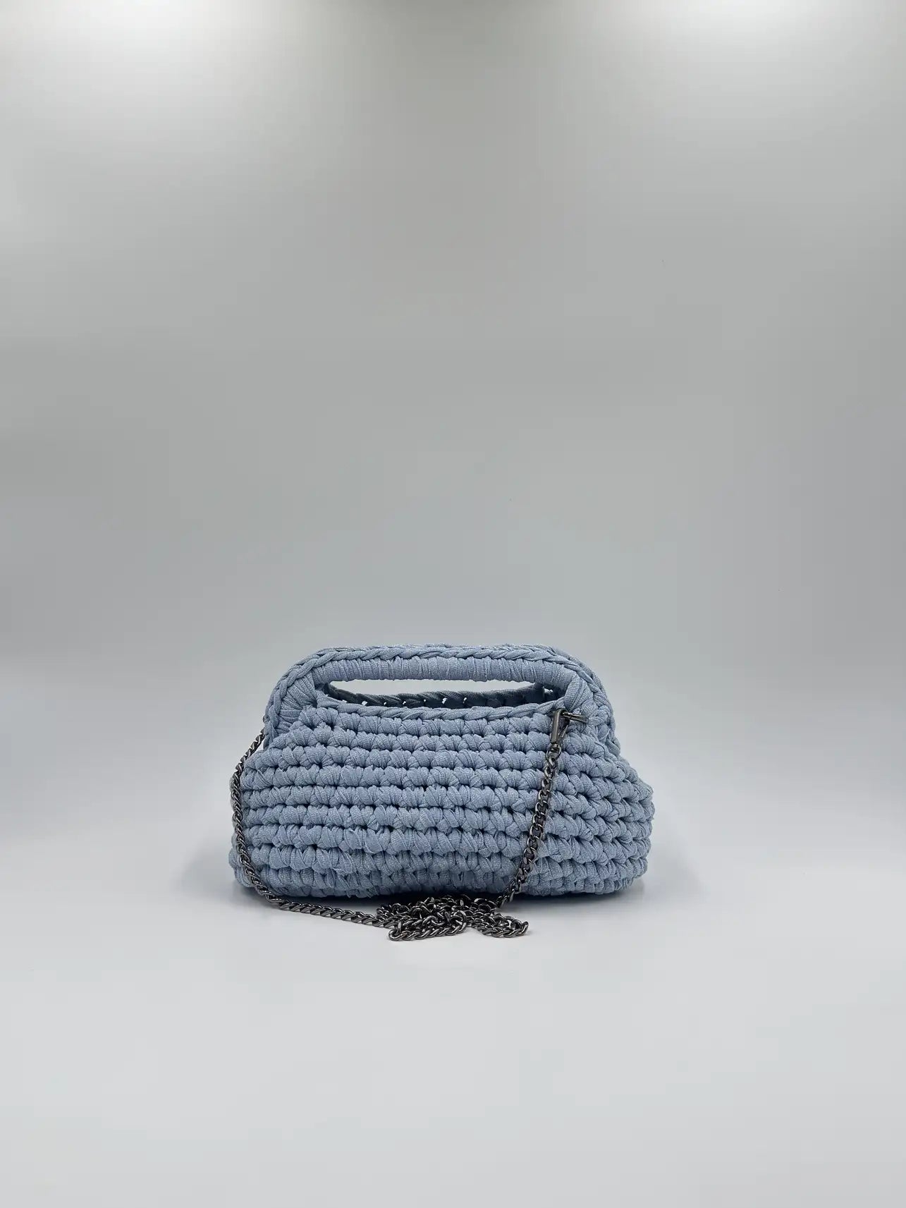 Clutch Glitter aperta con catena